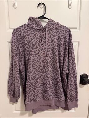American Eagle Purple Leopard Print Hoodie